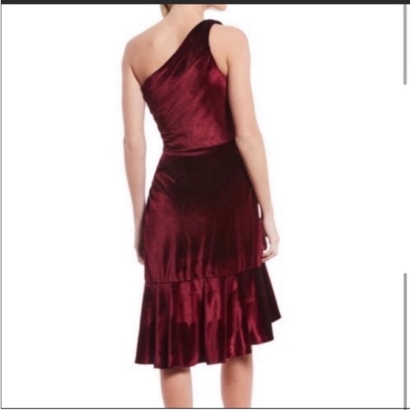 Chelsea & Violet Red Velvet One Shoulder Dress - Picture 5 of 7